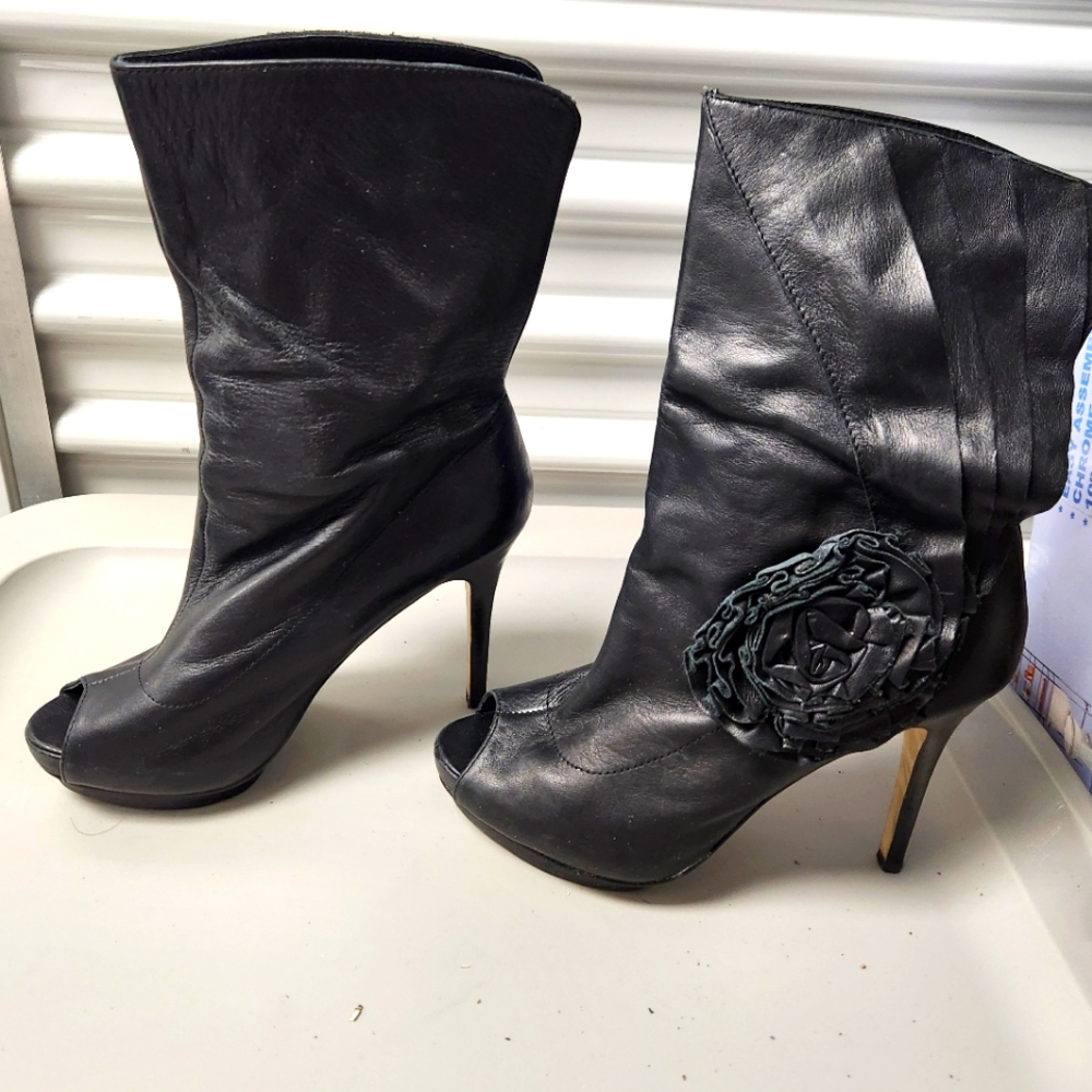 ZIGI Leather Platform Shoes
